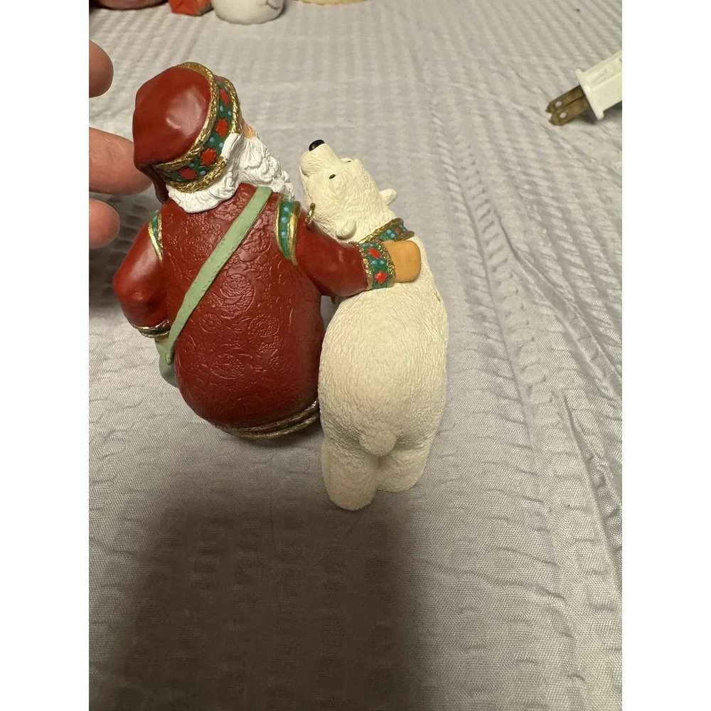 Hallmark Keepsake‎ Christmas Ornament Santa's Polar Friend 1997 Santa & Bear